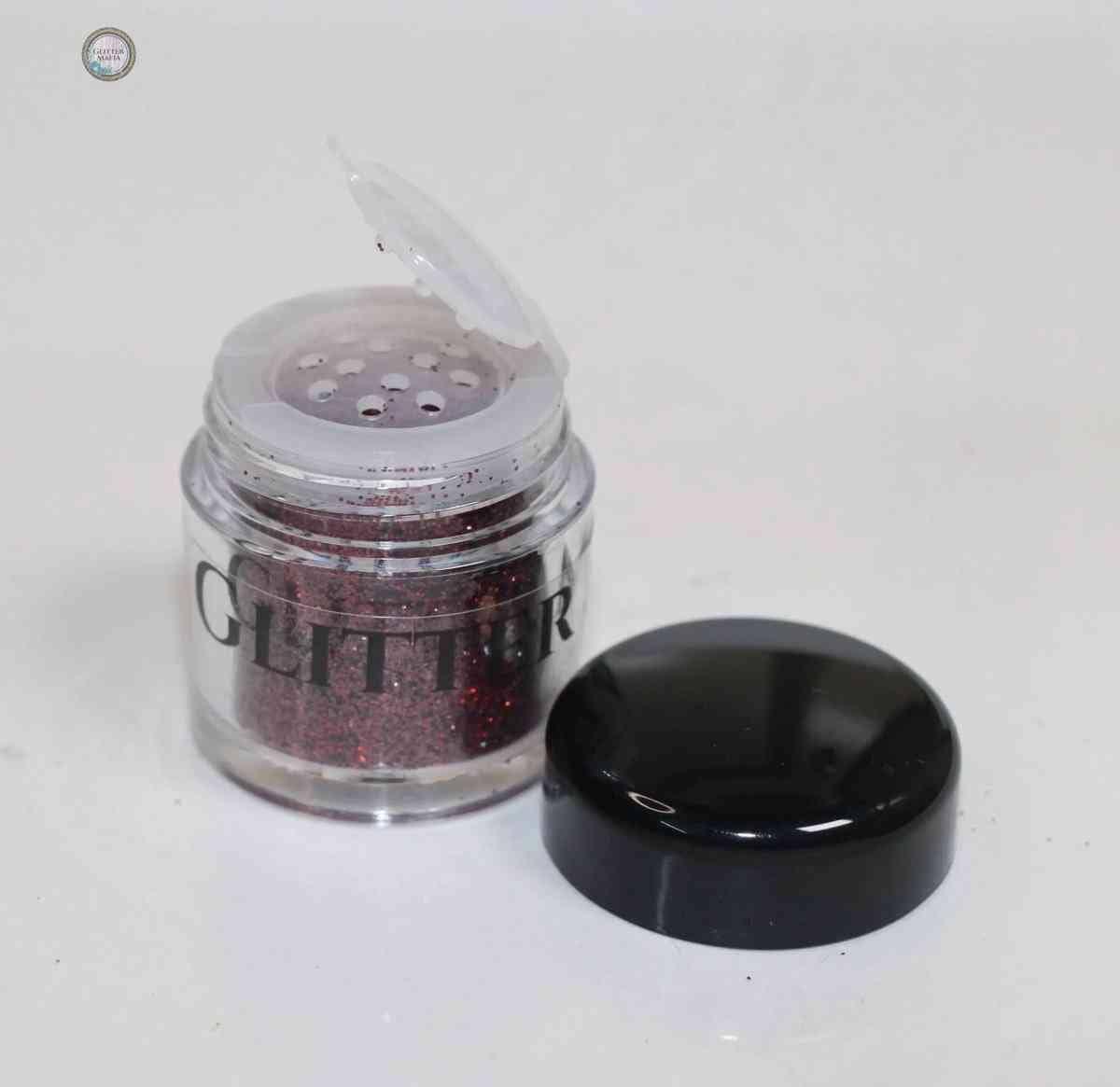 Dazzling 24k gold loose glitter for makeup and crafts