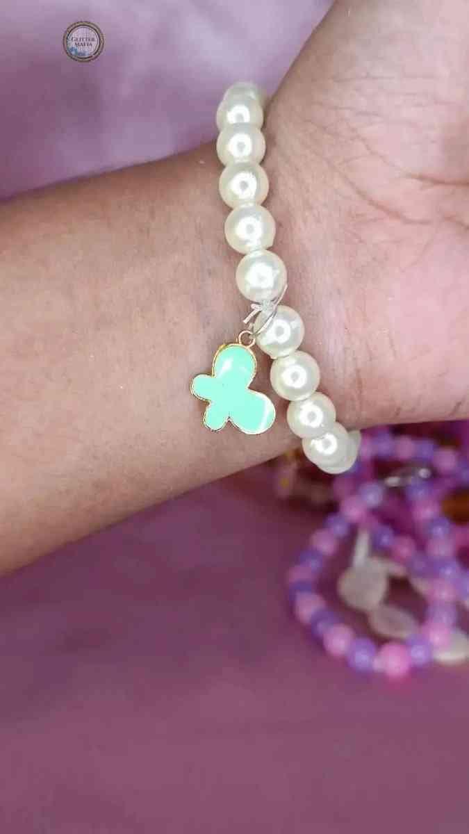 Pearl Butterfly Bracelet - Glitter Mafia